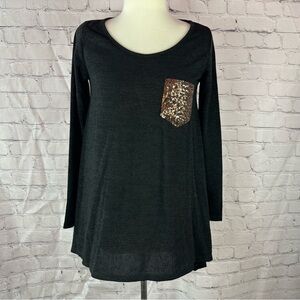 NWT boutique Black Long Sleeve tunic sweater knit Top with Sequin Pocket plus